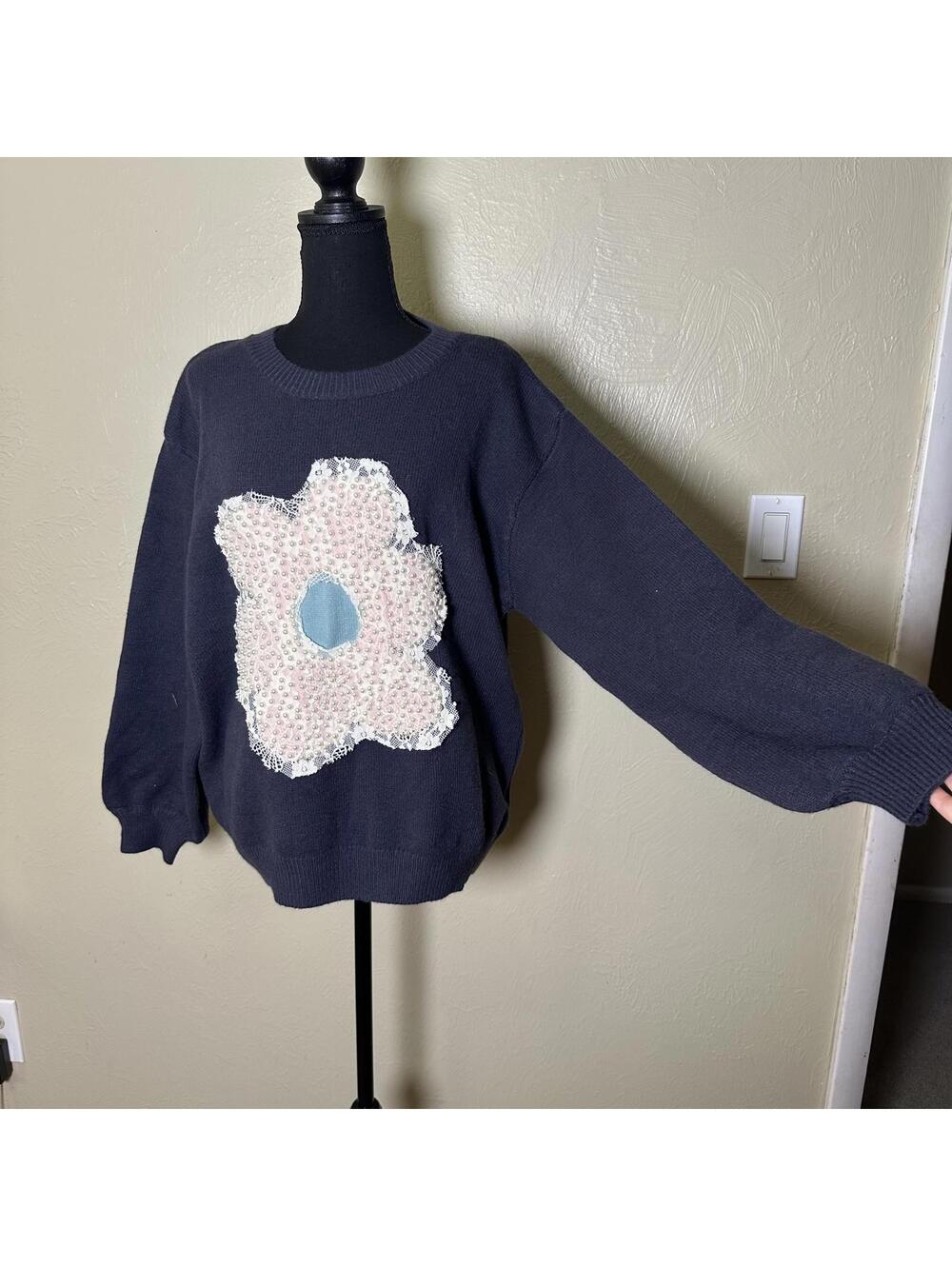 POL Pearl Lace Floral Appliqué Oversized Navy Sweater Coquette Romantic